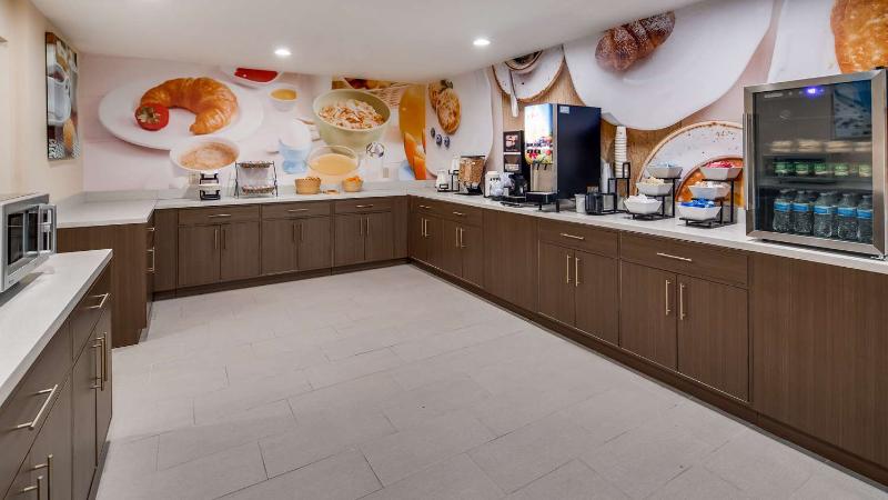 Отель Best Western Huntsville