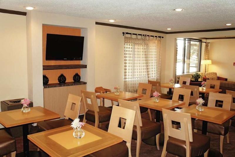 Отель Best Western Huntsville