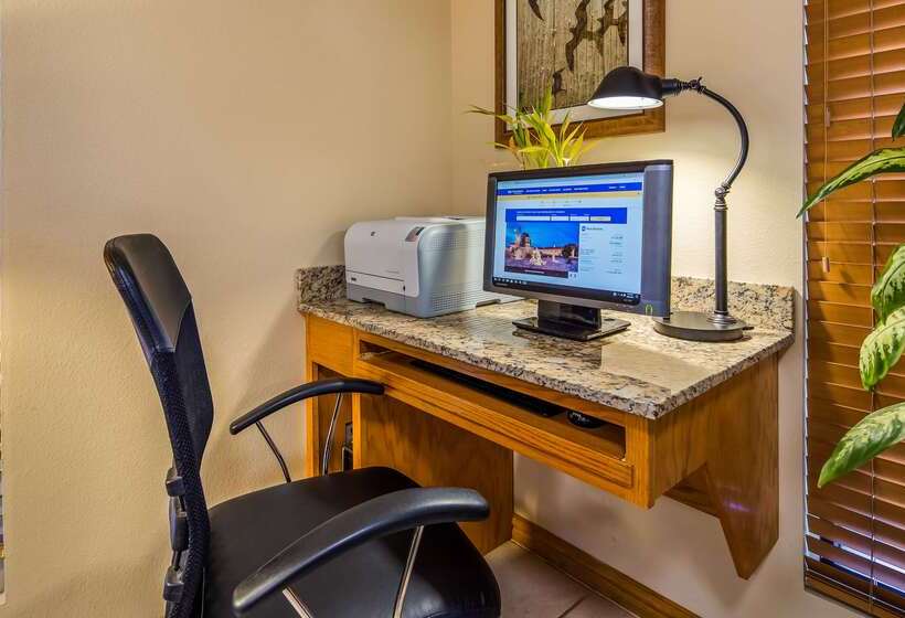 Отель Best Western Llano