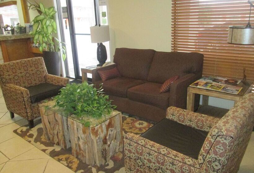 Отель Best Western Llano