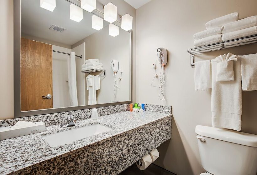 בית מלון כפרי Third Street Inn