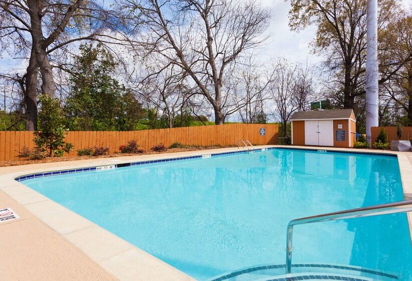 Отель Best Western Montgomery I 85 North