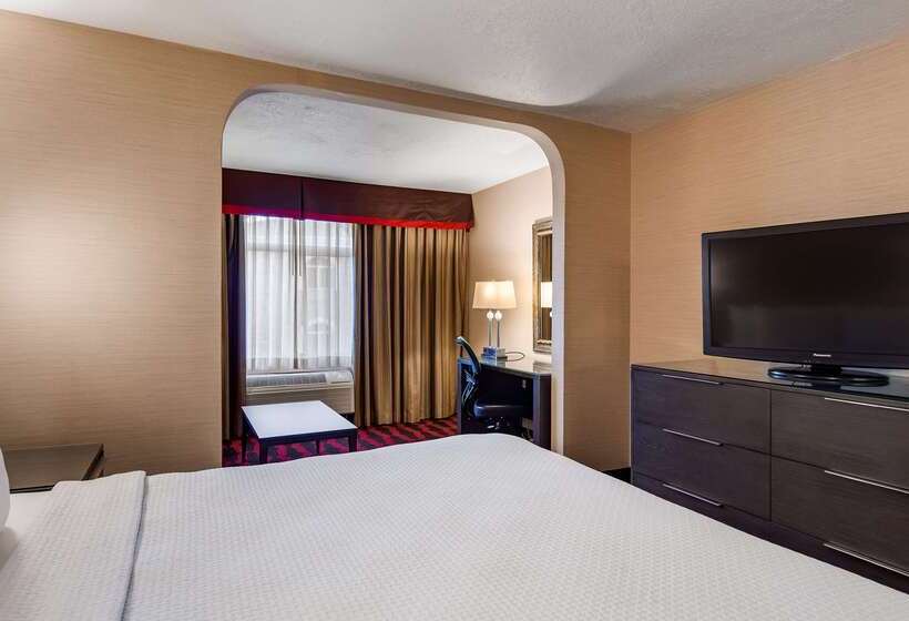 בית מלון כפרי Best Western Plus Abbey Inn