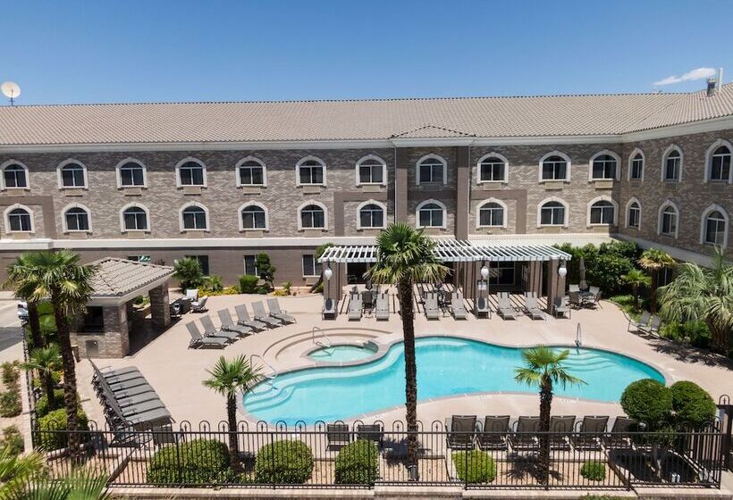 בית מלון כפרי Best Western Plus Abbey Inn