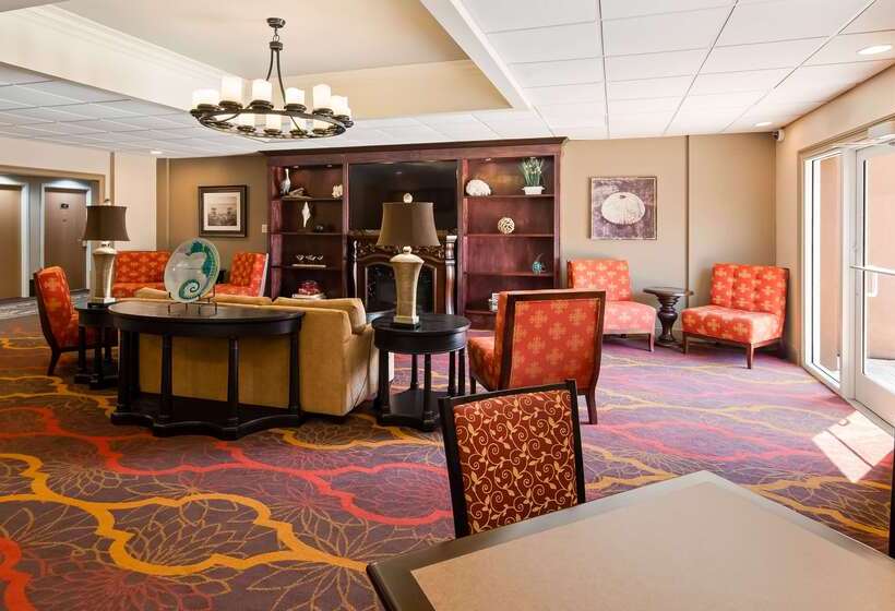ホテル Best Western Plus Ambassador Suites