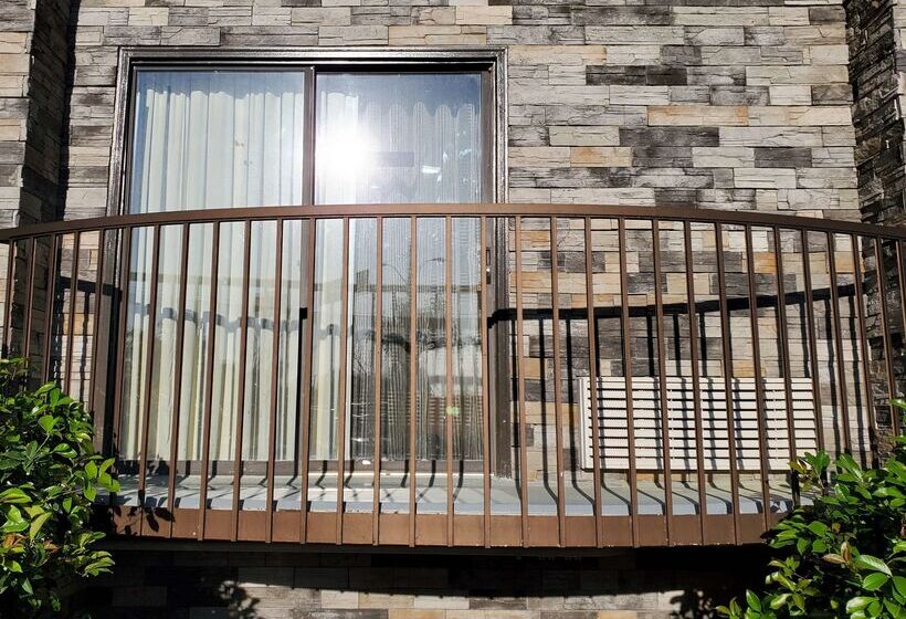 Отель Best Western Plus Atlanta Airporteast