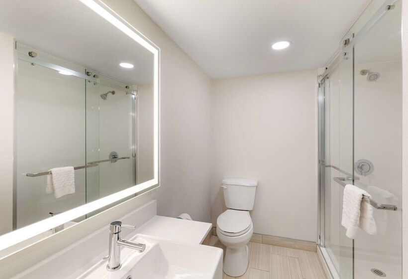 Отель Best Western Plus Atlanta Airporteast