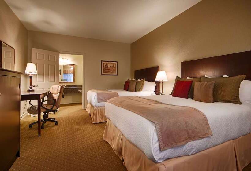 فندق Best Western Plus Bayshore Inn