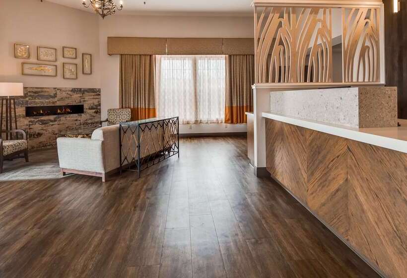 فندق Best Western Plus Bayshore Inn