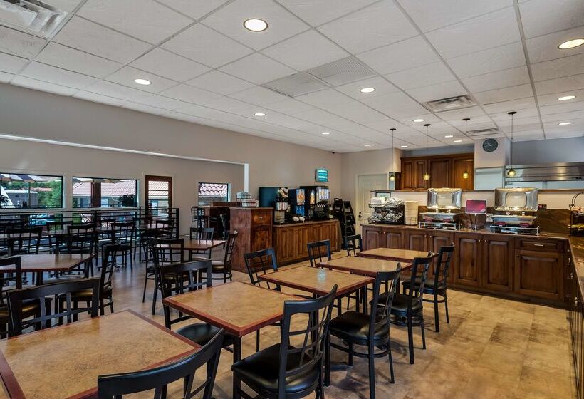 酒店 Best Western Plus Canyonlands Inn