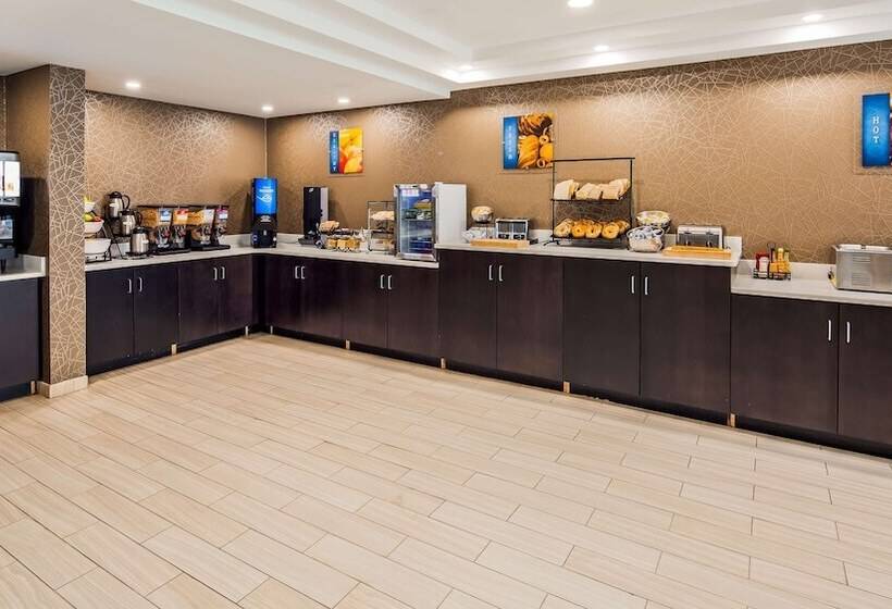 فندق Best Western Plus Chelmsford Inn