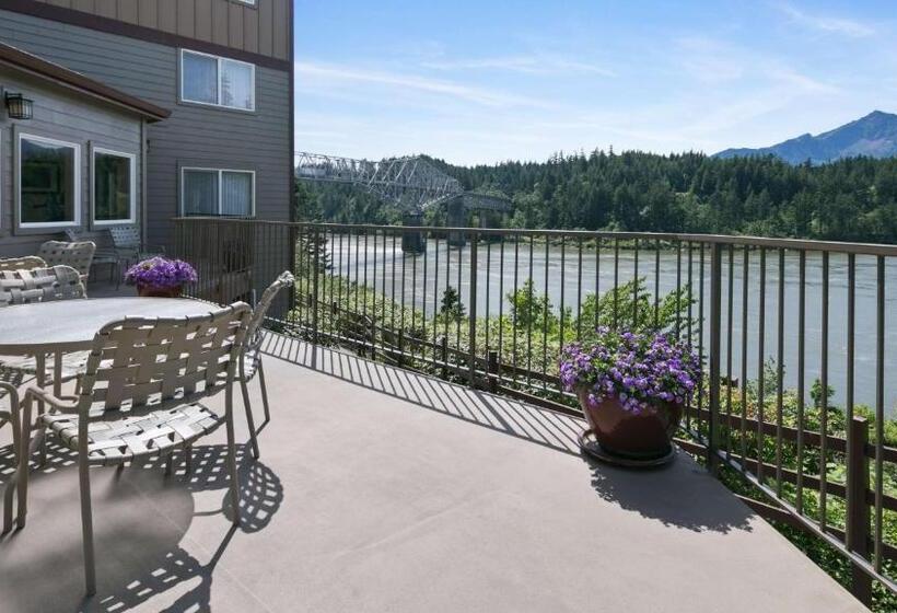 فندق Best Western Plus Columbia River Inn