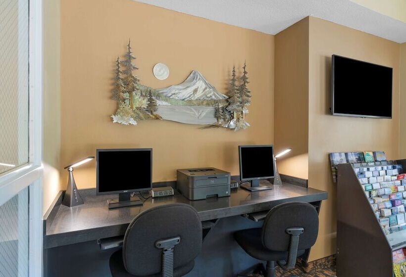 فندق Best Western Plus Columbia River Inn