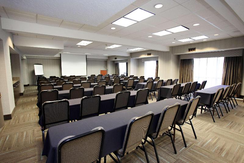 فندق Best Western Plus Cottontree Inn