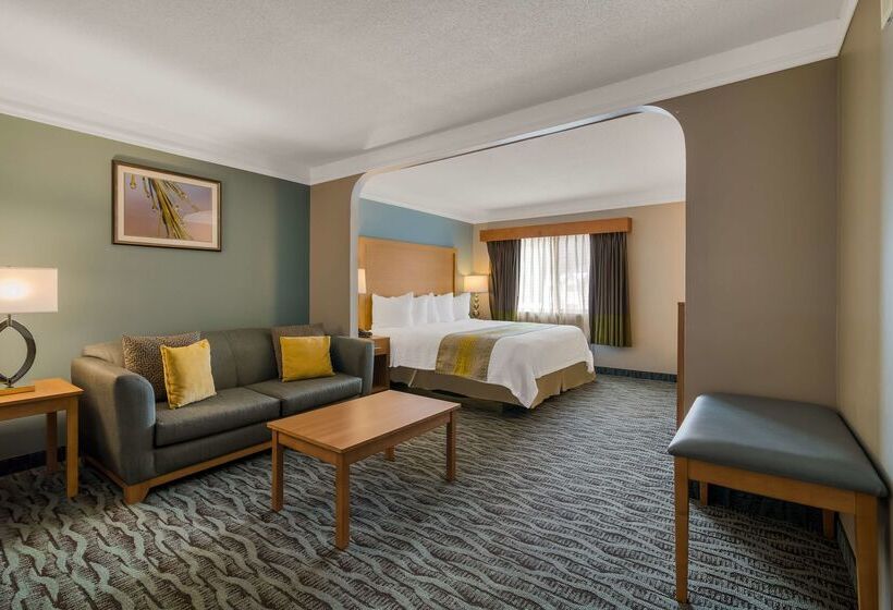 هتل Best Western Plus Executive Court Inn & Conference Center