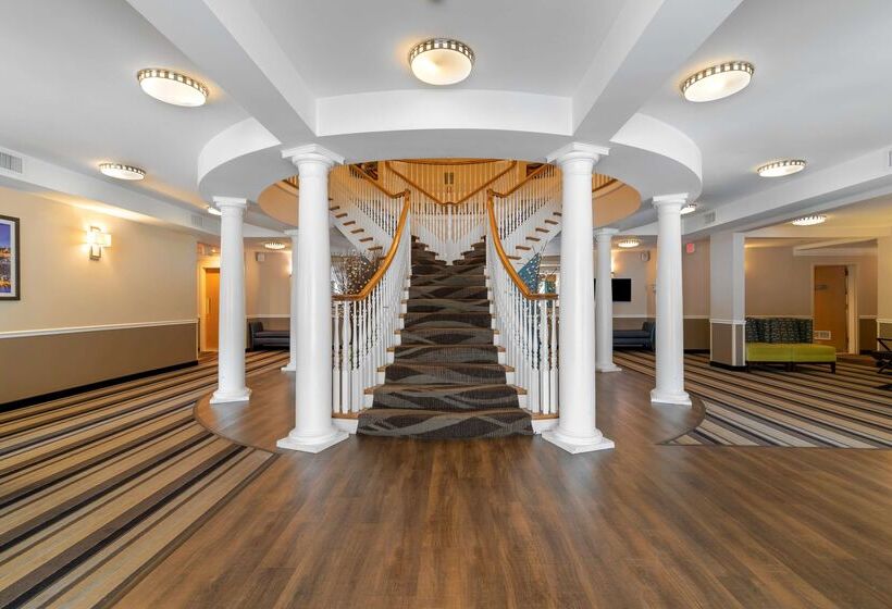 هتل Best Western Plus Executive Court Inn & Conference Center