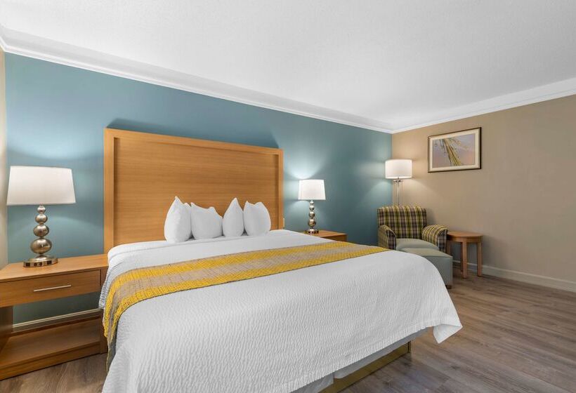 هتل Best Western Plus Executive Court Inn & Conference Center