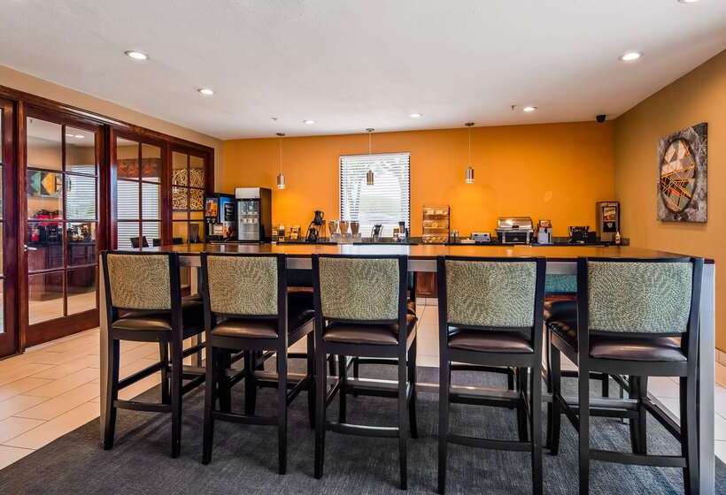 호텔 Days Inn By Wyndham Round Rock