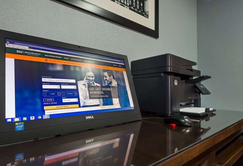 فندق Best Western Shelbyville Inn And Suites Celebration Inn