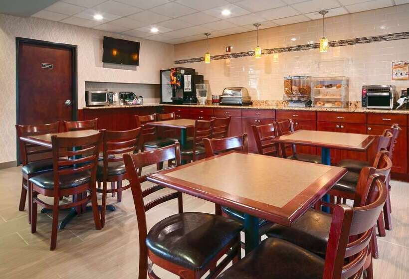 فندق Best Western Sky Valley Inn