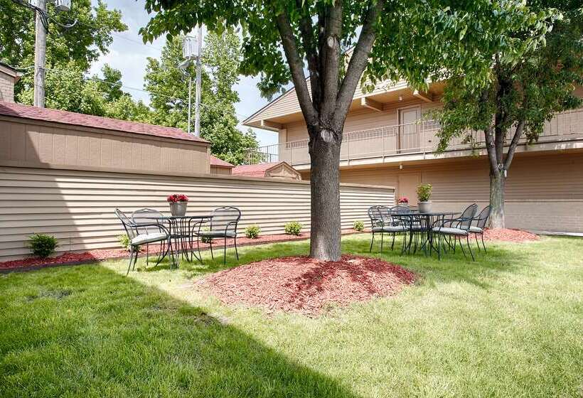 בית מלון כפרי Best Western The Oasis At Joplin