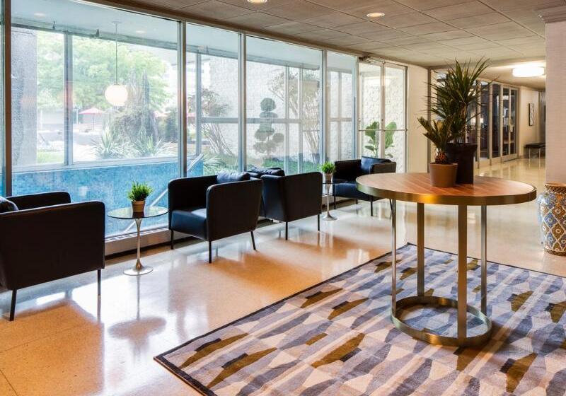 호텔 Capitol Skyline