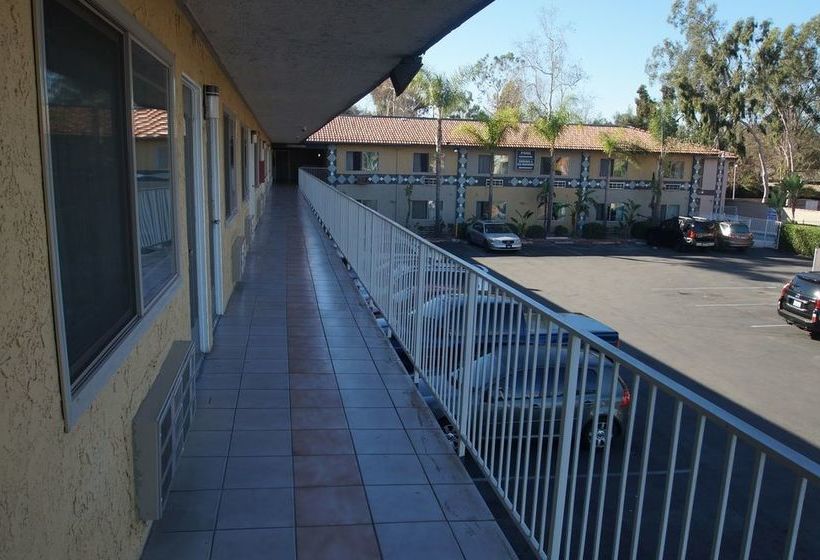 فندق Civic Center Inn Santa Ana