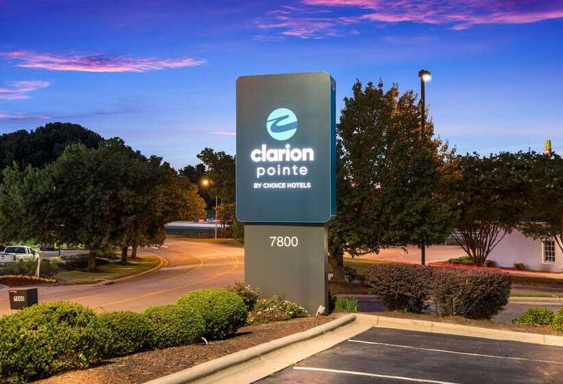 Отель Clarion Pointe Greensboro Airport