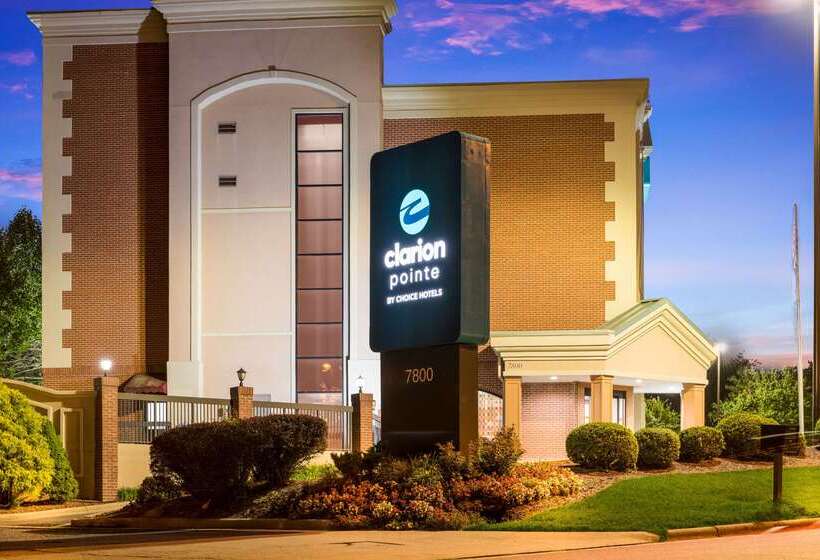 Отель Clarion Pointe Greensboro Airport