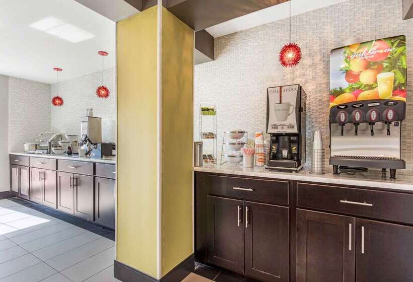 酒店 Comfort Inn Airport