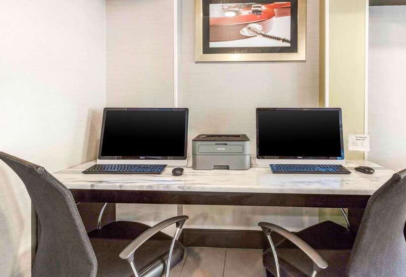 酒店 Comfort Inn Airport