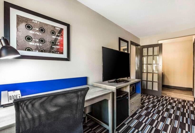 酒店 Comfort Inn Airport