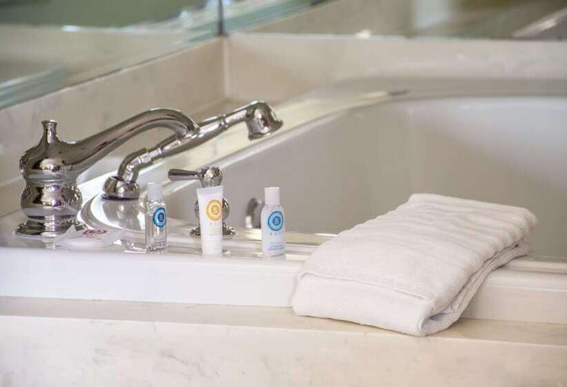 فندق Comfort Inn