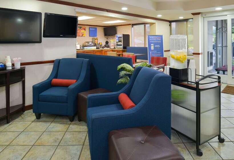 فندق Comfort Inn