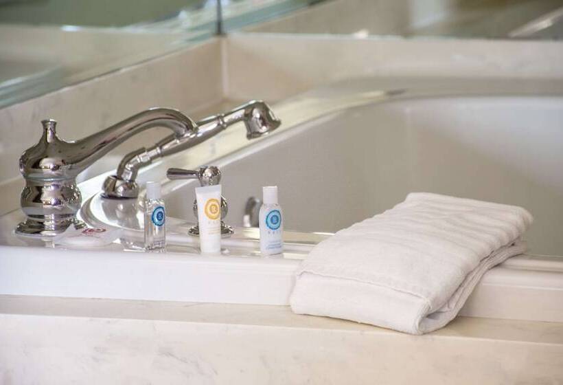 فندق Comfort Inn