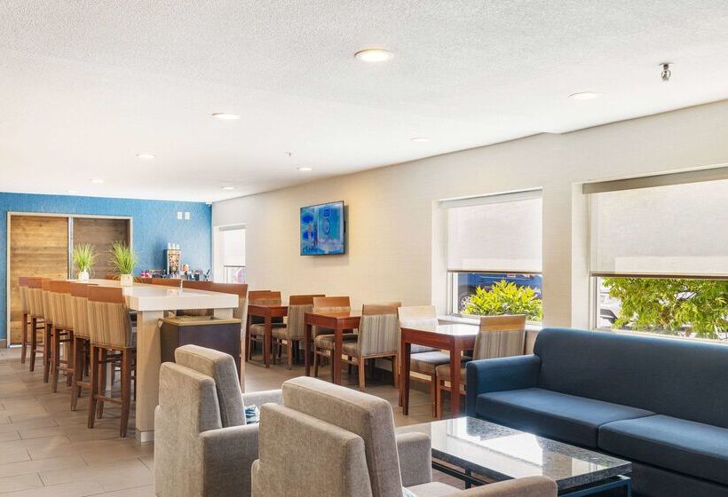 فندق Comfort Inn Mayfield Heights Cleveland East