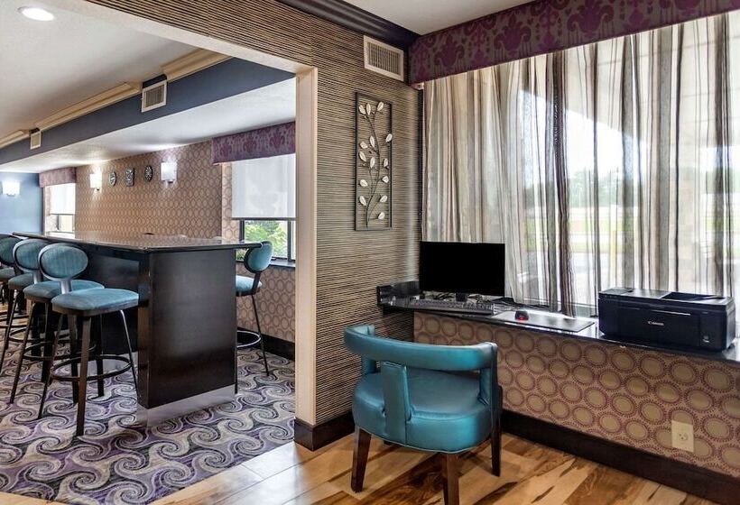 ホテル Comfort Inn Midtown