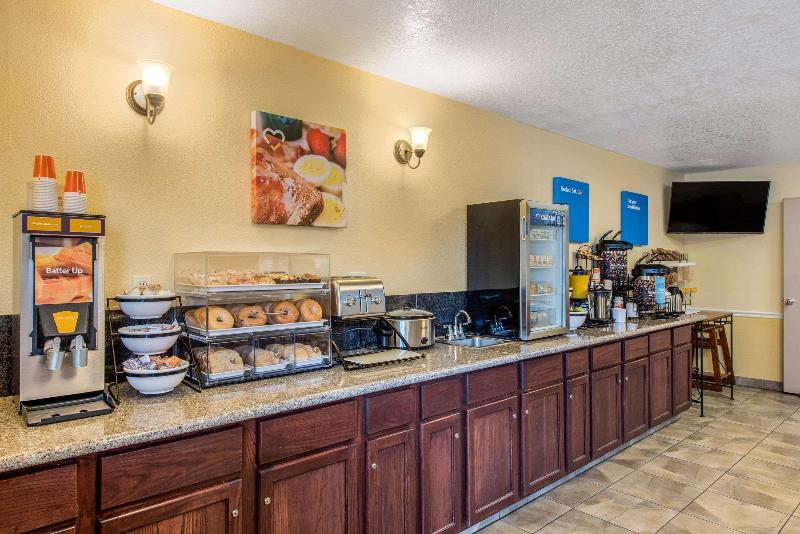 בית מלון כפרי Comfort Inn Mount Shasta Area