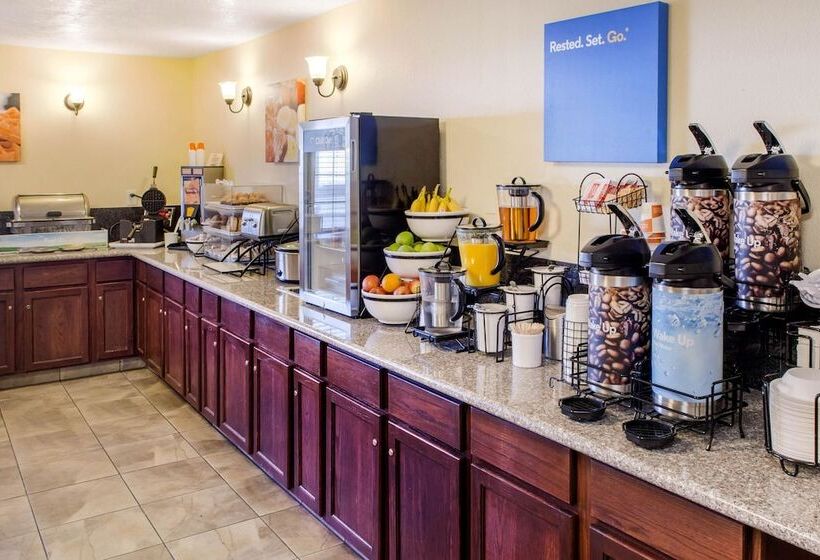 בית מלון כפרי Comfort Inn Mount Shasta Area