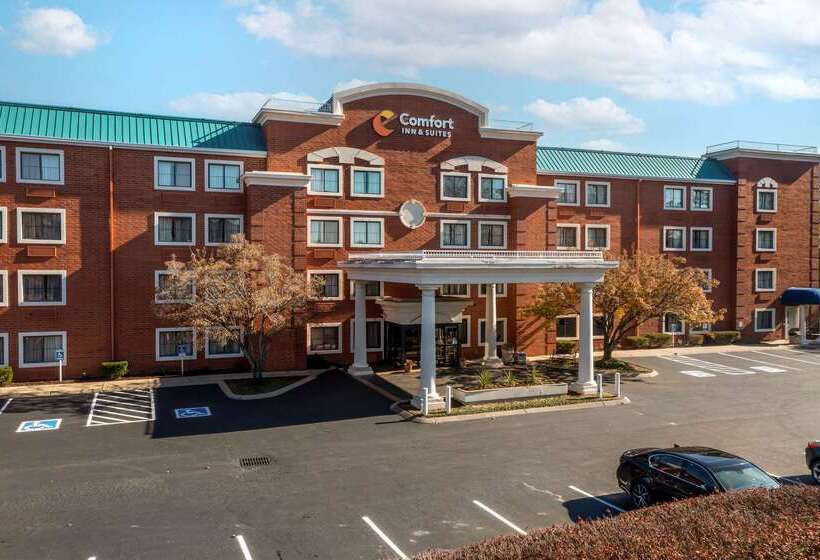 فندق Comfort Inn & Suites