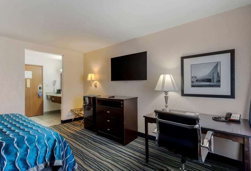 فندق Comfort Inn & Suites