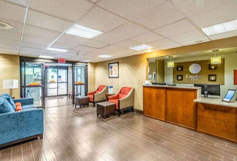 هتل Comfort Inn