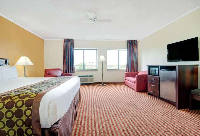 בית מלון כפרי Days Inn & Suites By Wyndham Kansas City   Chiefs Arrowhead Stadium