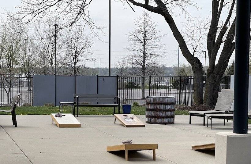 호텔 Doubletree By Hilton Omaha Southwest