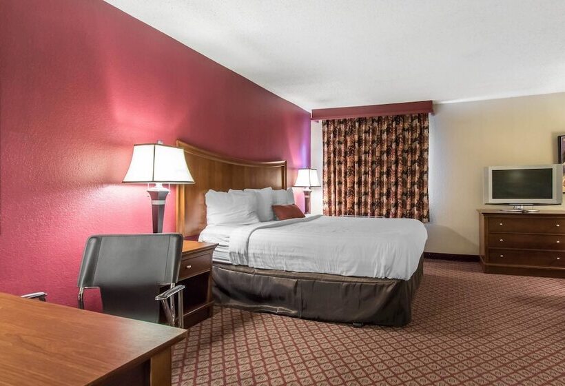 فندق Econo Lodge Inn & Suites Joplin