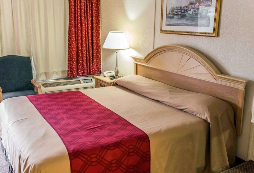 Отель Econo Lodge Perry