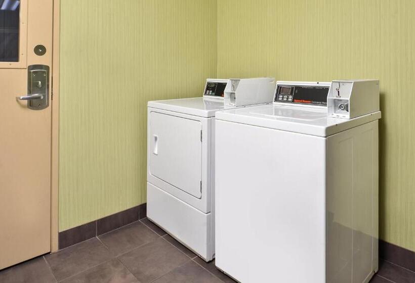 فندق Holiday Inn Express Montgomery East I 85, An Ihg