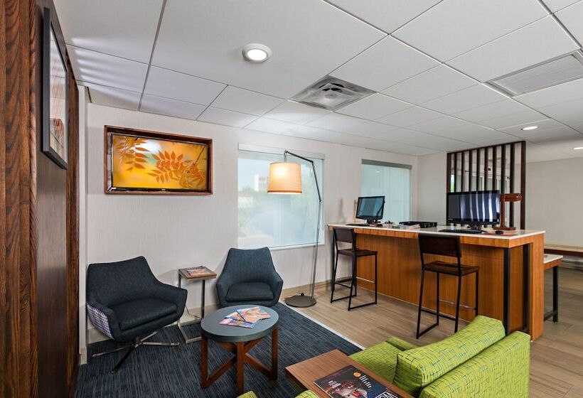 فندق Holiday Inn Express Peoria North   Glendale, An Ihg