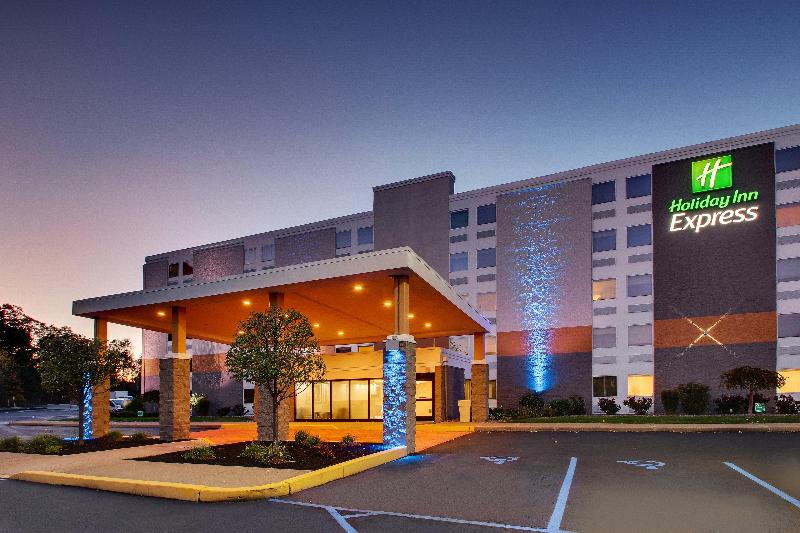 酒店 Holiday Inn Express Pittston  Scranton Airport, An Ihg