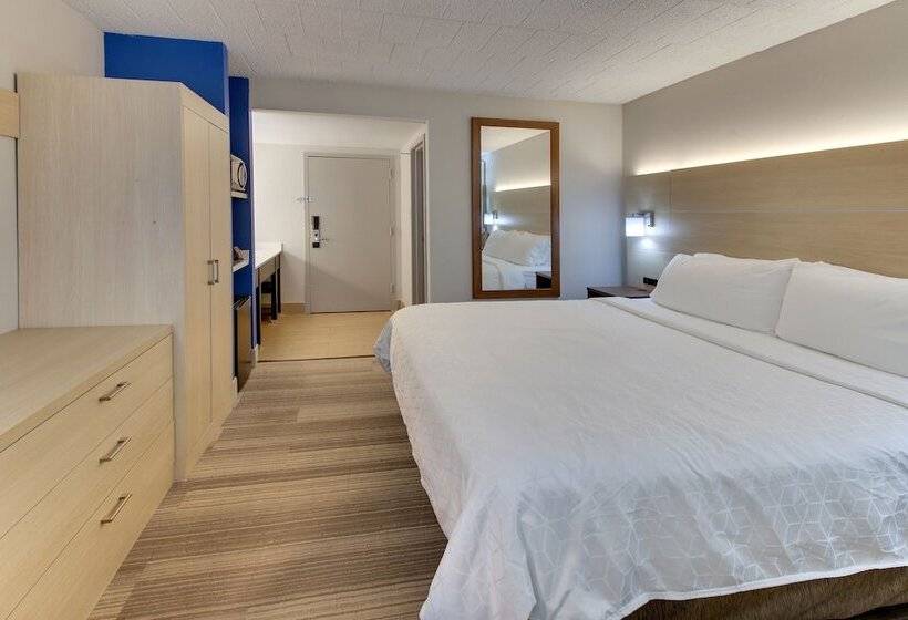 هتل Holiday Inn Express Pittston  Scranton Airport, An Ihg